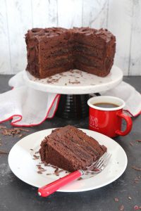 devils_food_cake_cok_cikolatali_pasta-2_b8aa9757d6b6838a80e6f8e04f4a2ded
