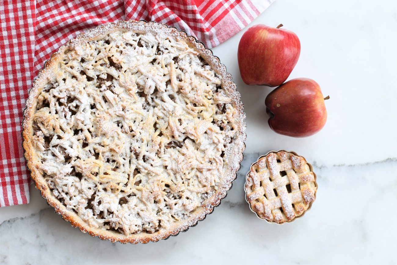 Kolay Elmalı Turta Tarifi (Apple Pie)